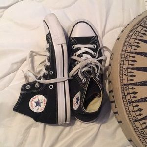 Black converse